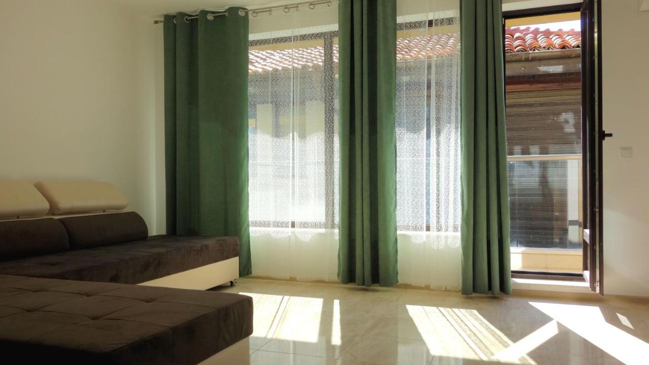 Sea Garden Marina 3 Apartment Varna Ngoại thất bức ảnh