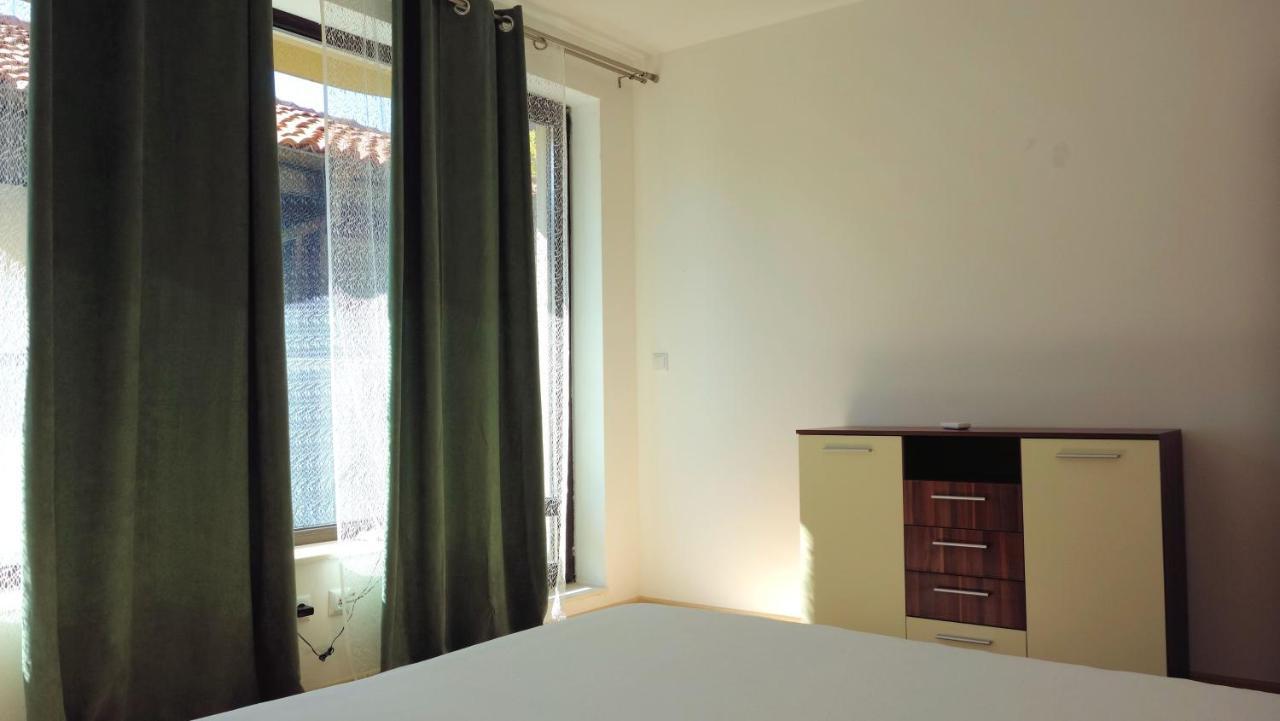 Sea Garden Marina 3 Apartment Varna Ngoại thất bức ảnh