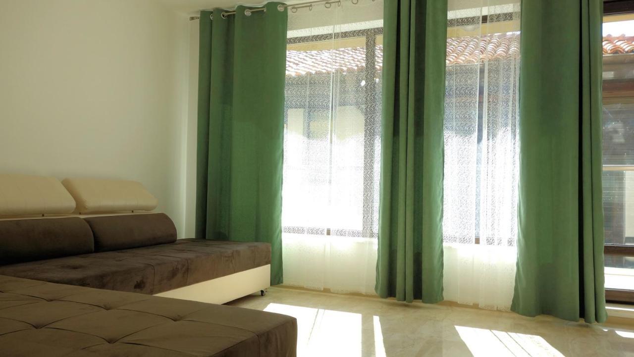 Sea Garden Marina 3 Apartment Varna Ngoại thất bức ảnh