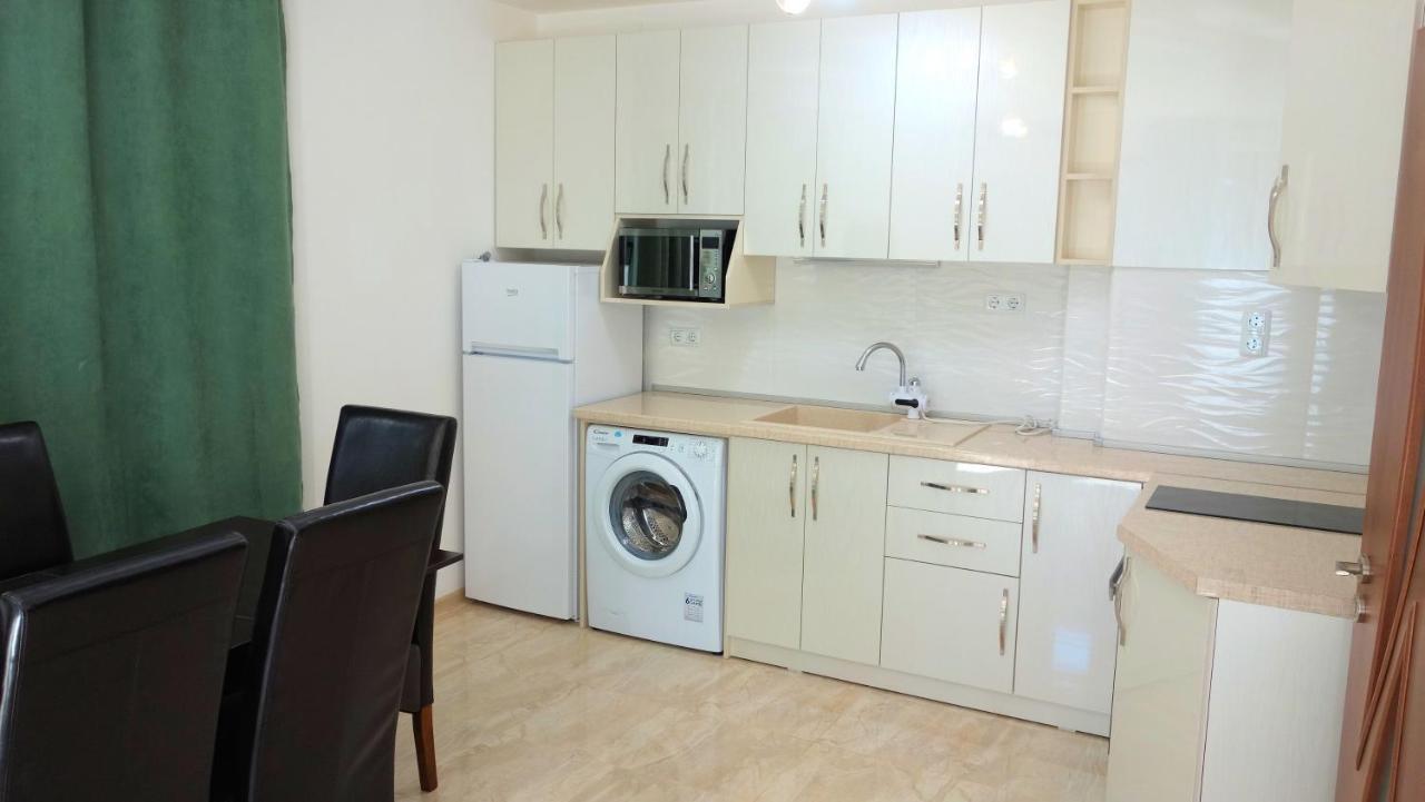 Sea Garden Marina 3 Apartment Varna Ngoại thất bức ảnh